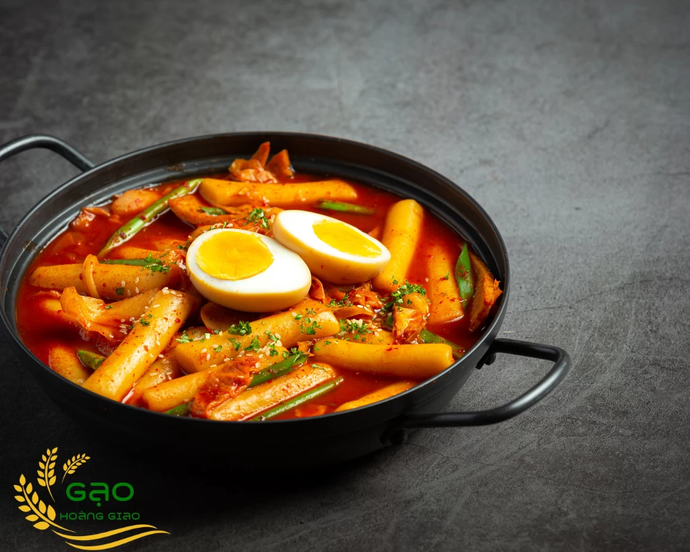 4 Cách Làm Tokbokki Bằng Cơm Nguội Siêu Dễ Ai Cũng Làm Được