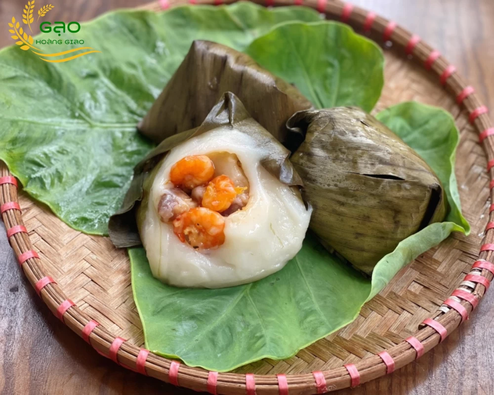 Bánh nếp nhân thịt