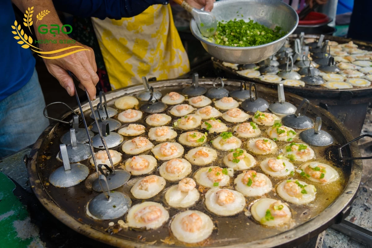 Cách làm bánh khọt giòn rụm