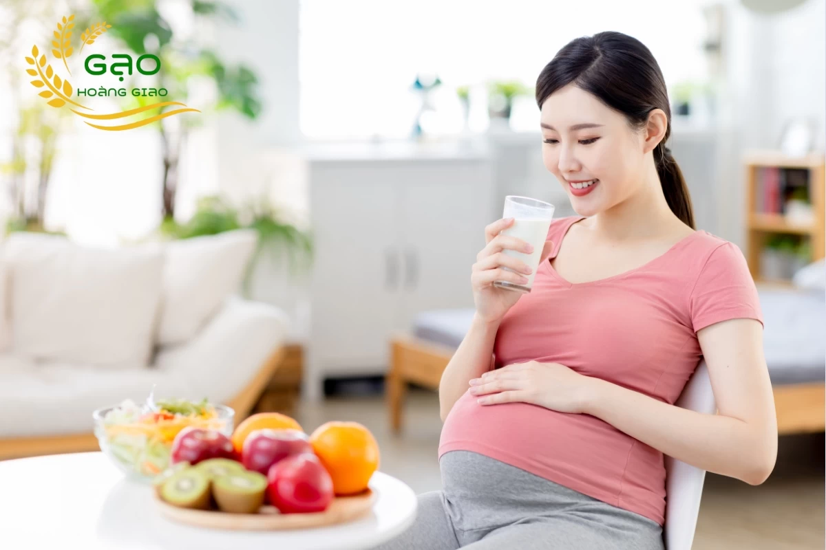 Mẹ bầu uống ngũ cốc gạo lứt